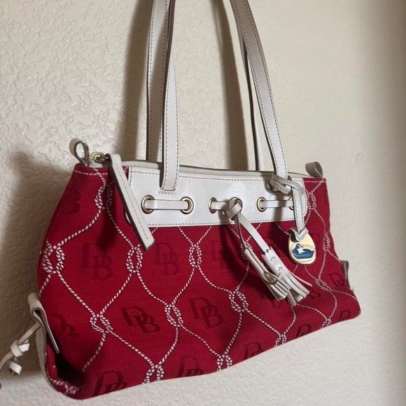 Vintage Dooney & Bourke‎ Sailor Nautical Shoulder Baguette Bag Red White - Picture 2 of 8